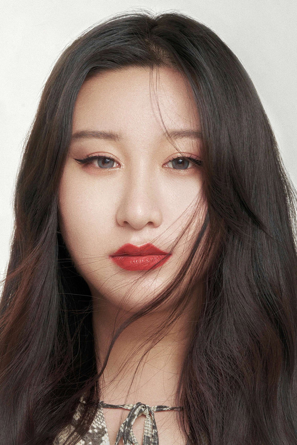 Ji Jiahe's poster