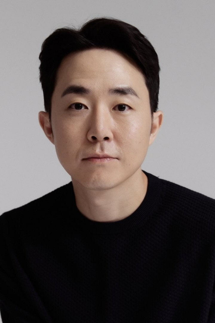 Yoon Jung-wook's poster
