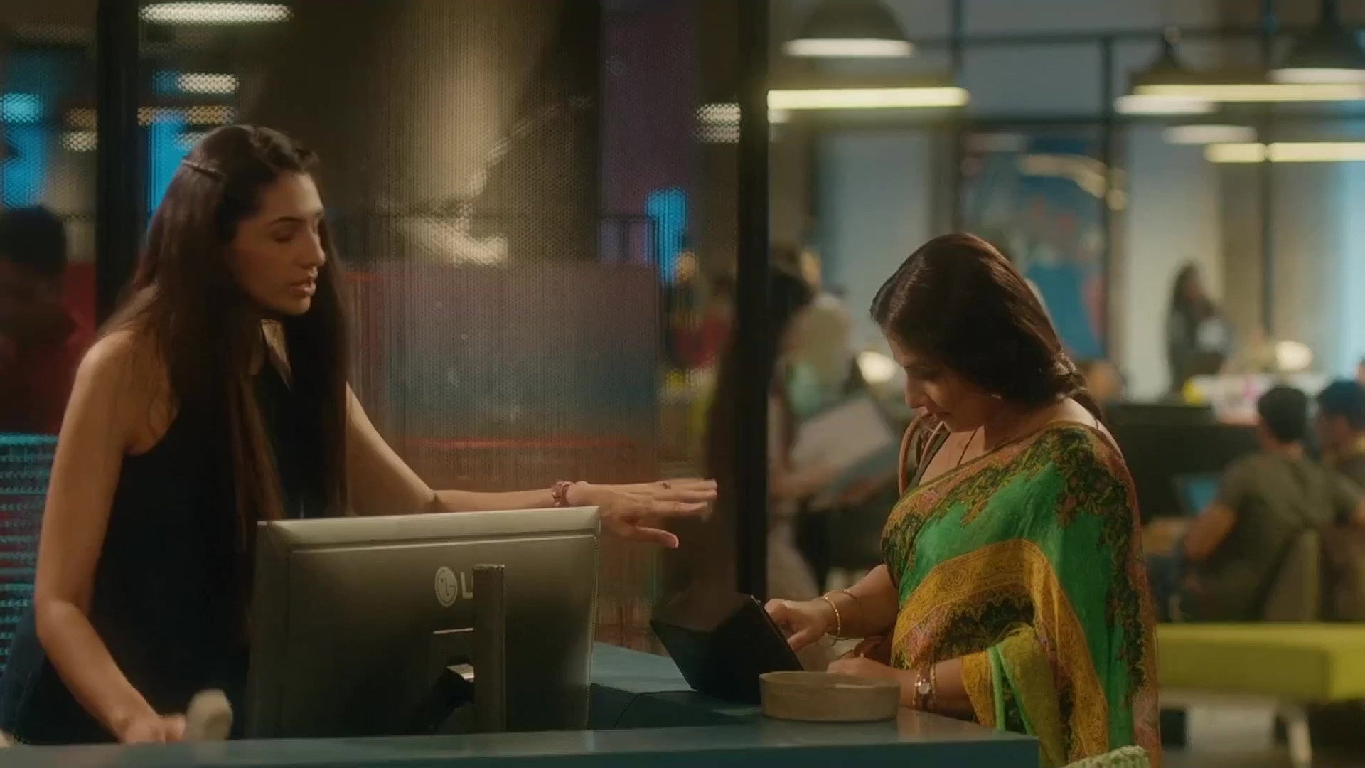 Tumhari Sulu's poster