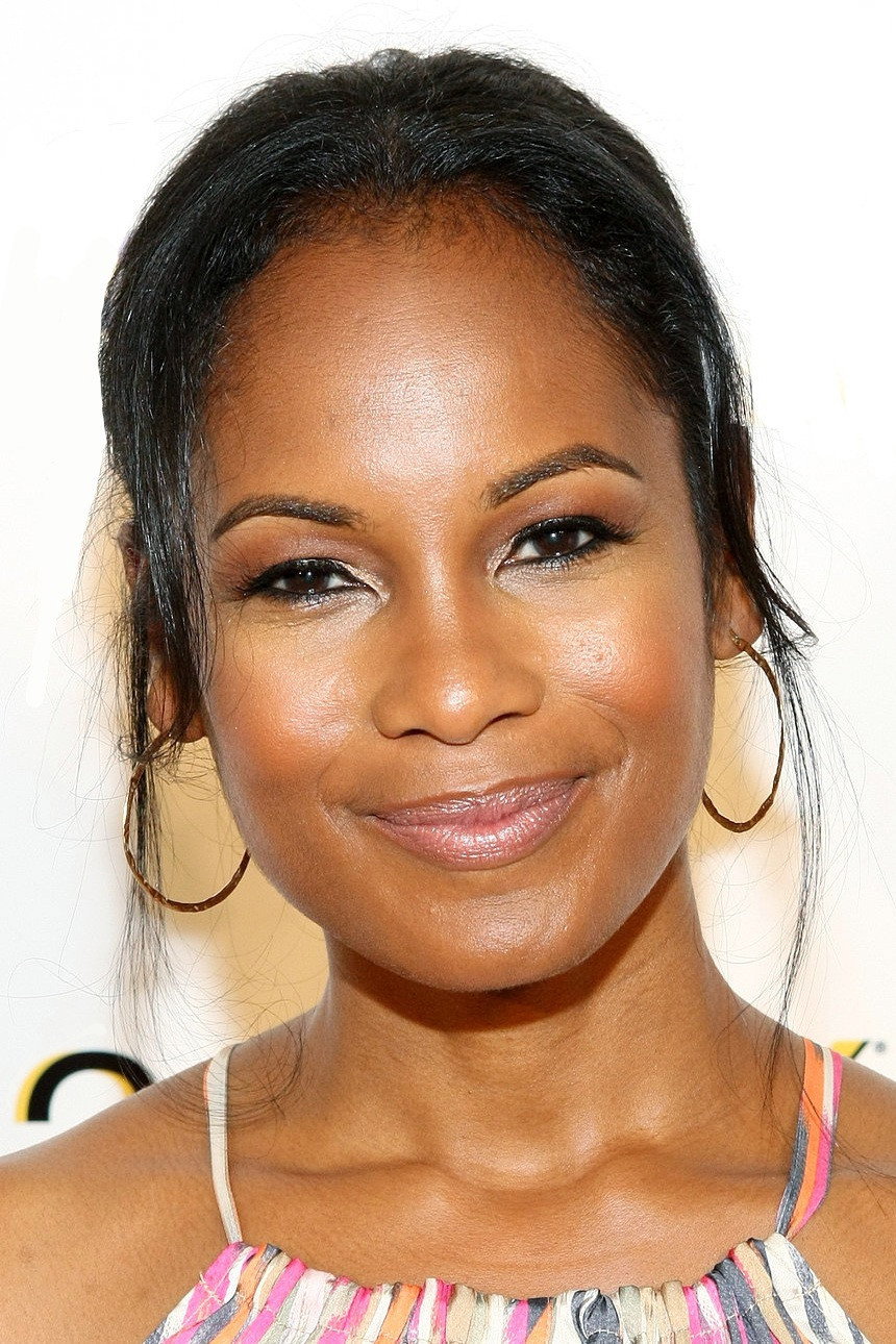 Robinne Lee's poster
