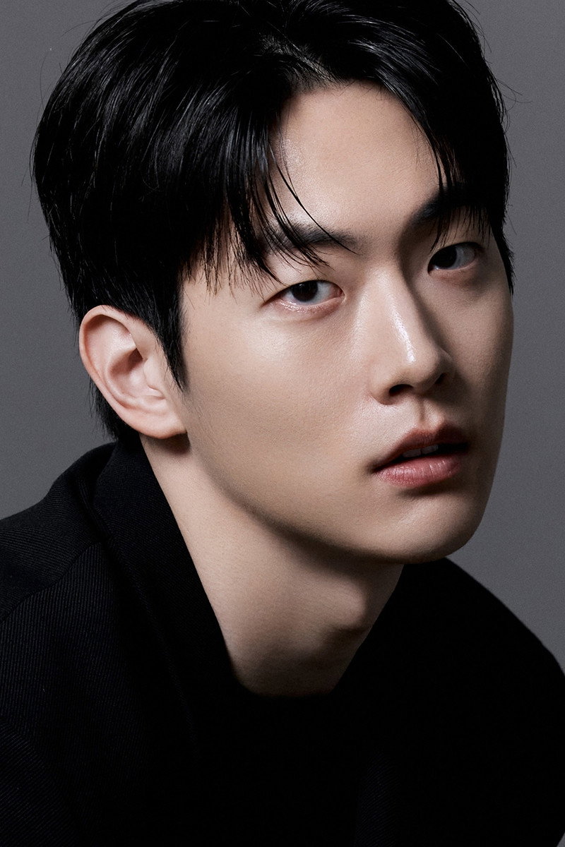 Kim Jun-ho's poster