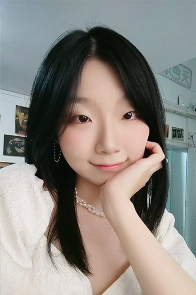 Cai Na's poster