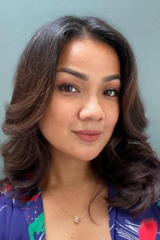 Nirina Zubir's poster