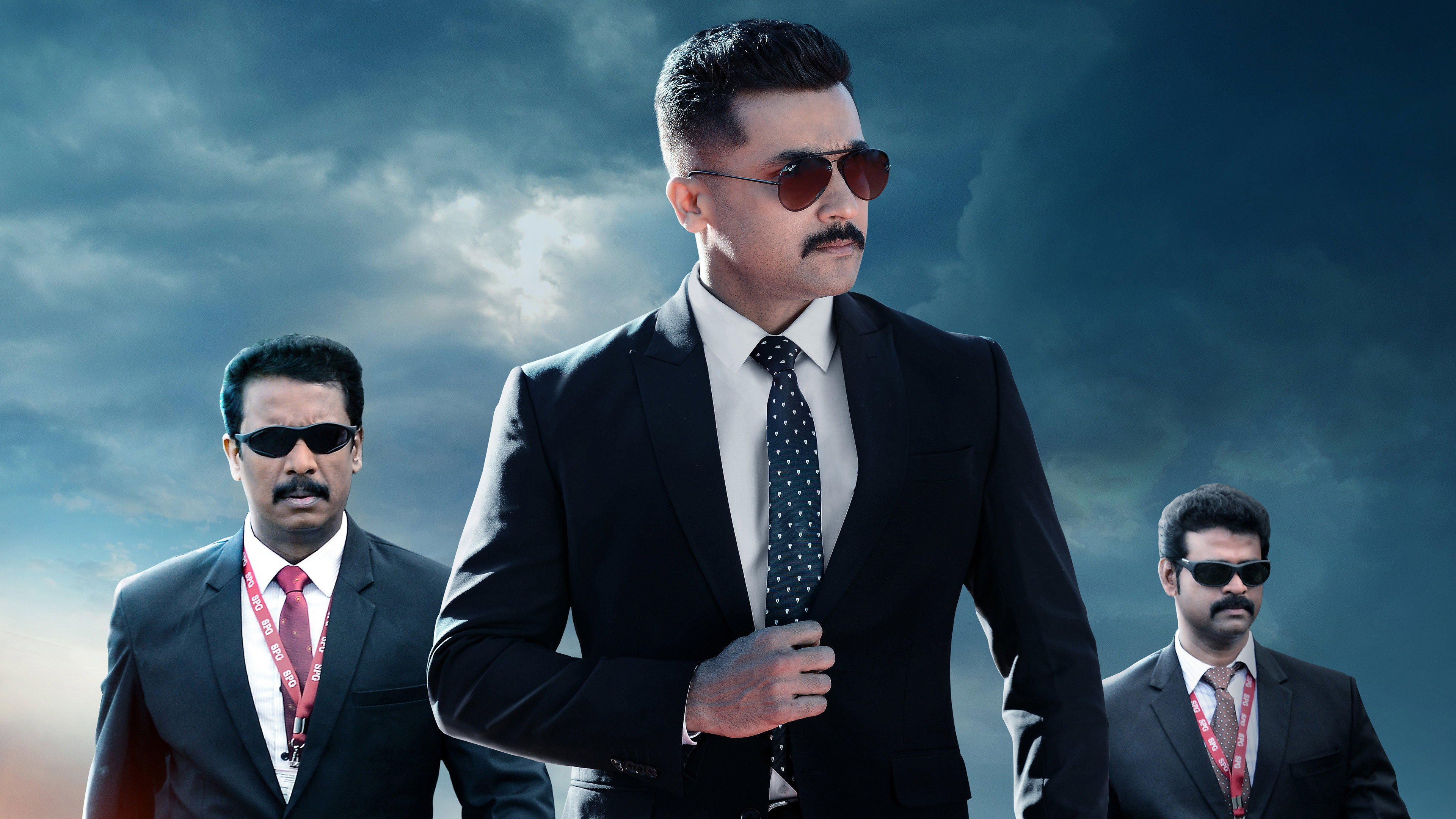 Kaappaan's poster