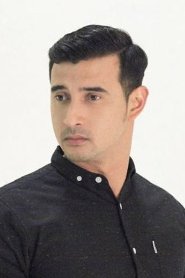 Ali Syakieb's poster