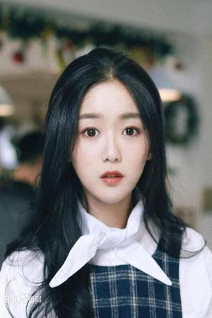 Zhang Xinyue's poster