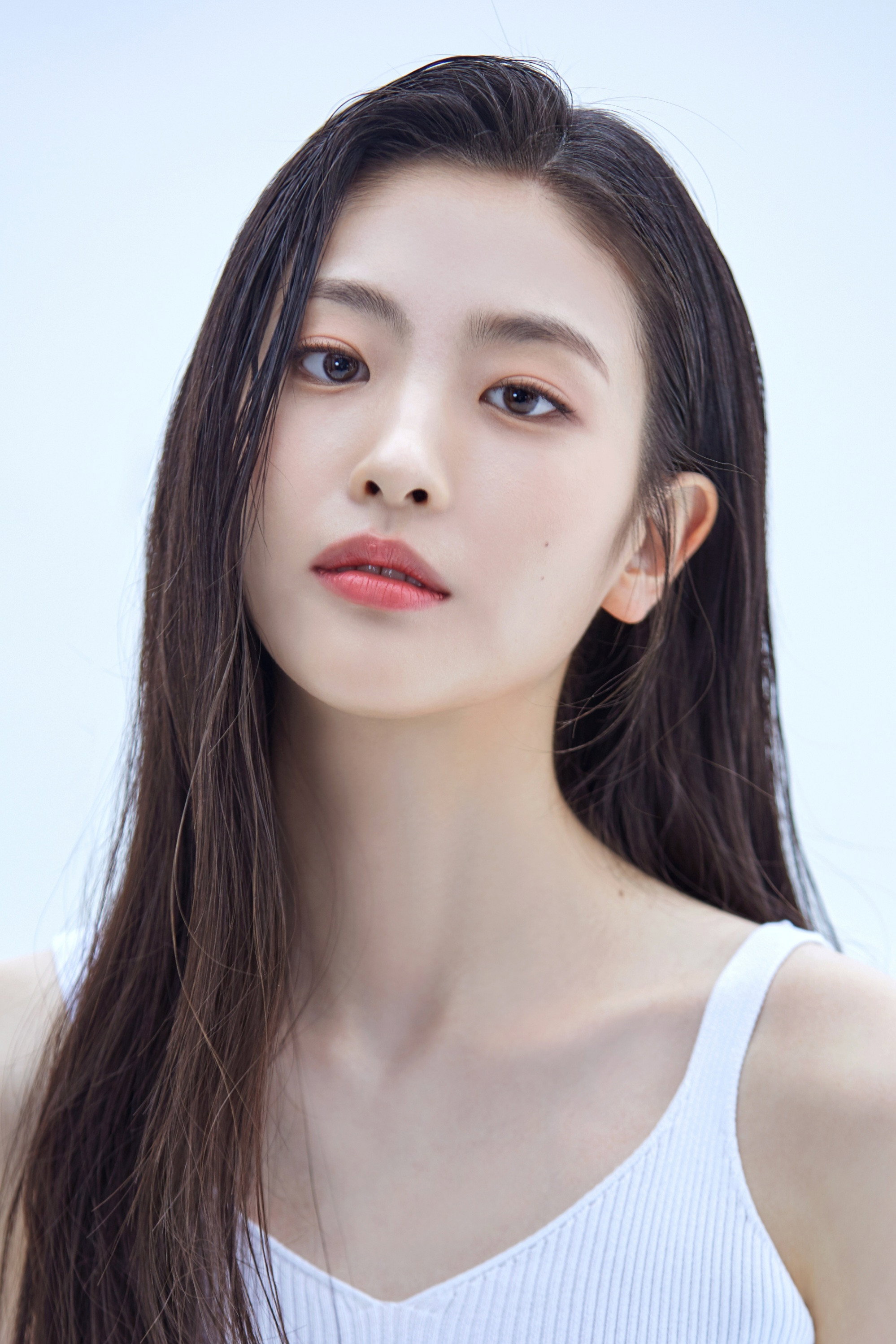 Oh Ye-ju's poster