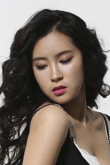 Lee Ye-eun's poster