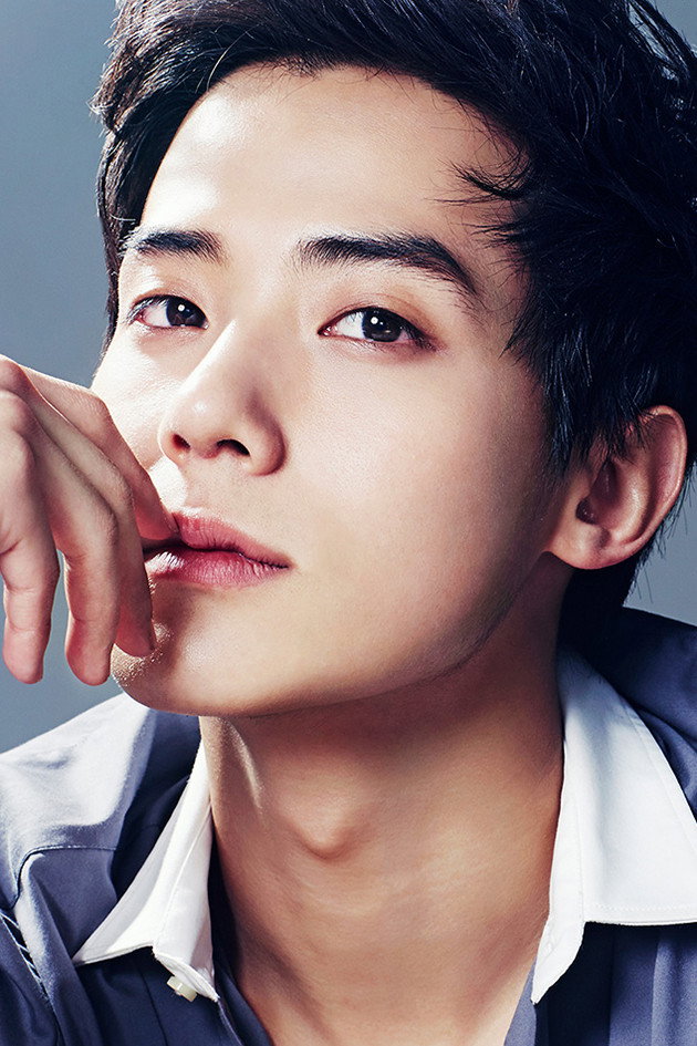 Kim Wook's poster