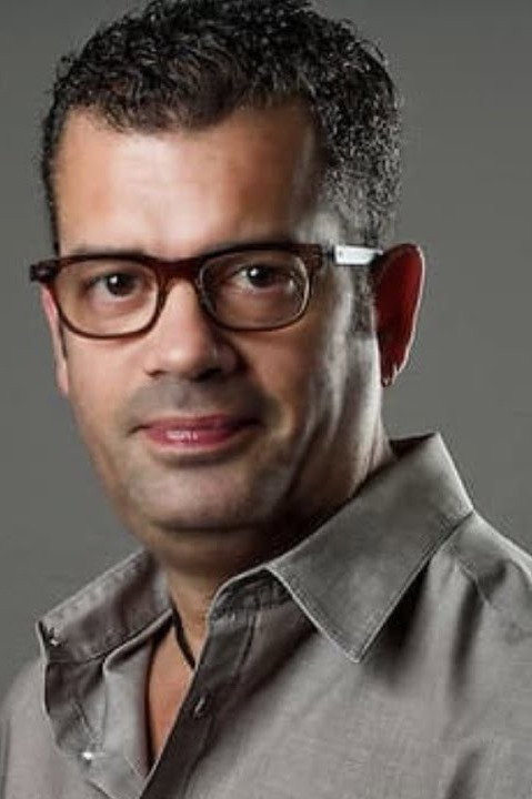 Roger Zayas-Bazán's poster