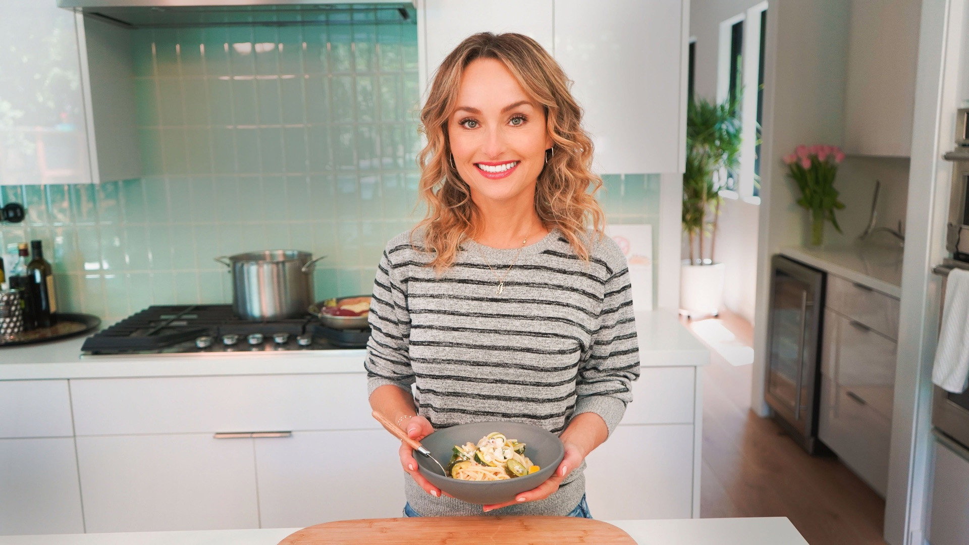 Giada at Home's poster