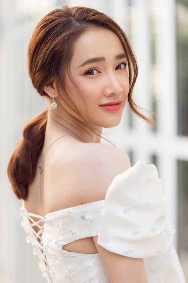 Nhã Phương's poster