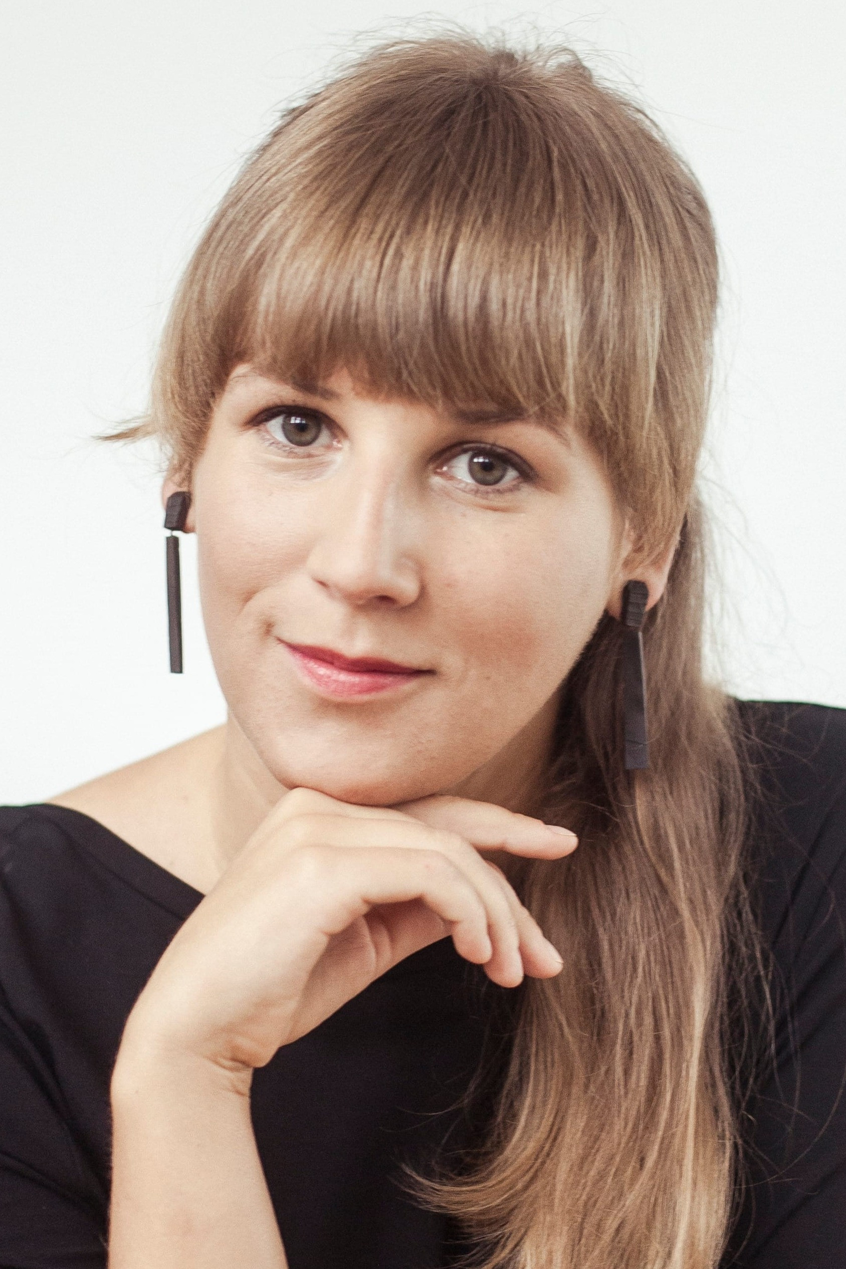 Saara Nüganen's poster