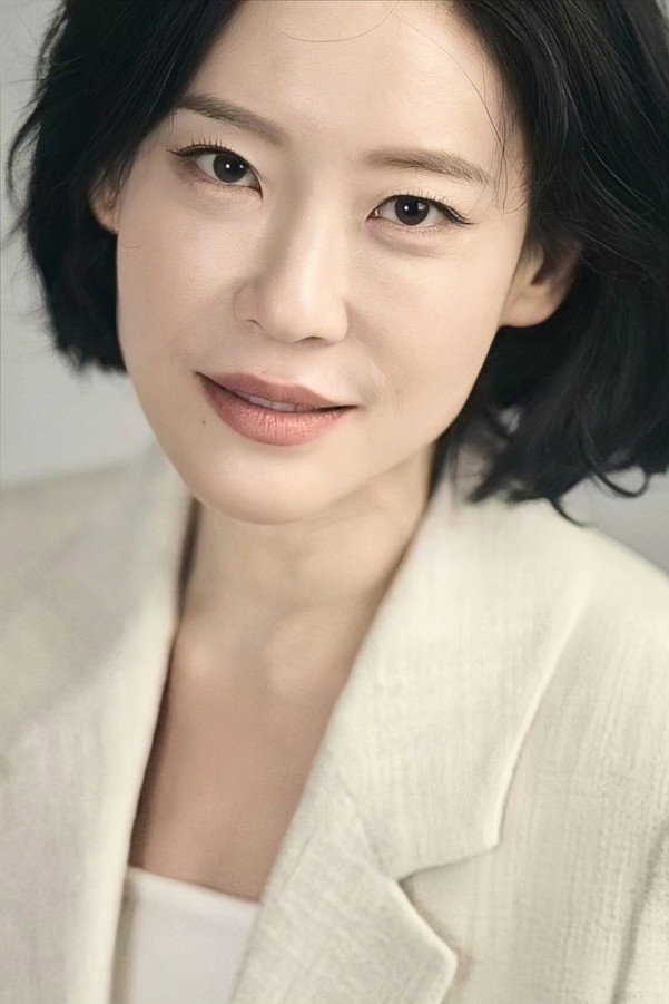 Song A-kyung's poster