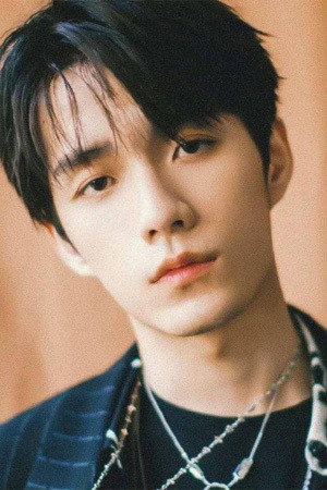 Zhang Yanqi's poster