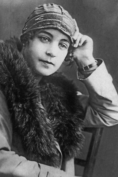 Vera Orlova's poster