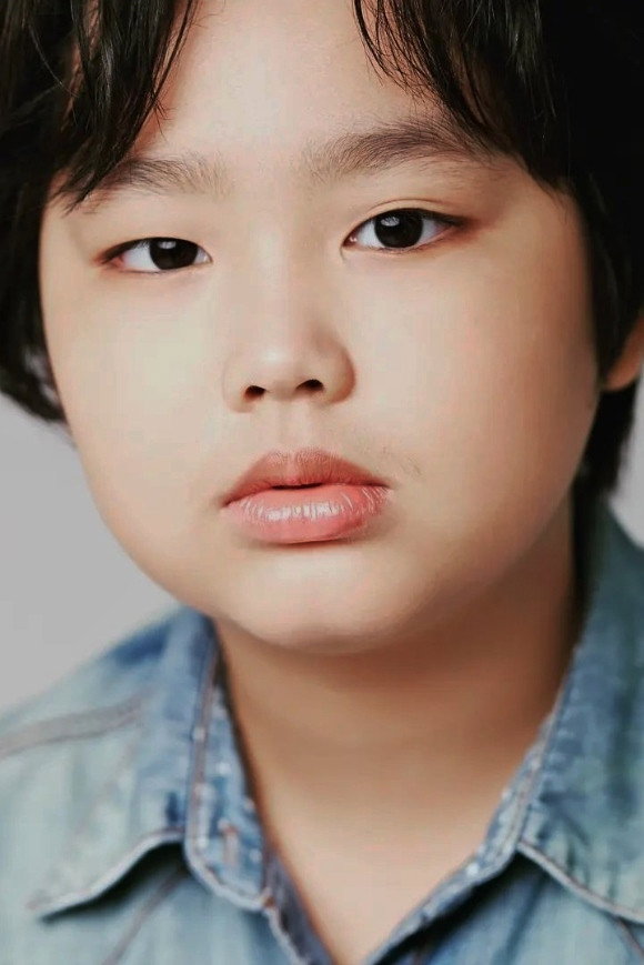 Park Ye-chan's poster