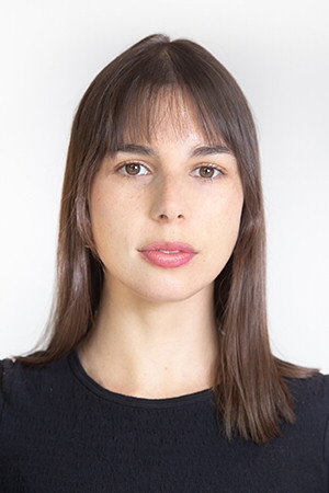 Luna Martínez's poster