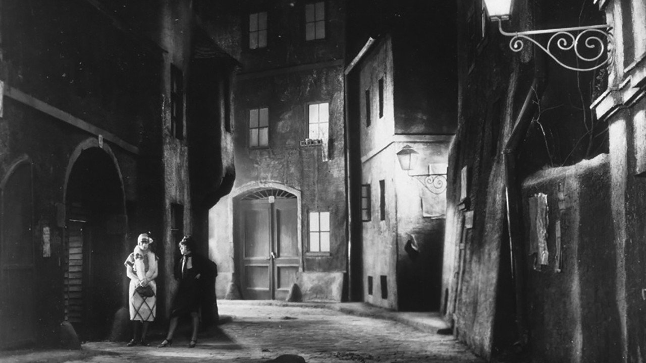 Joyless Street's poster