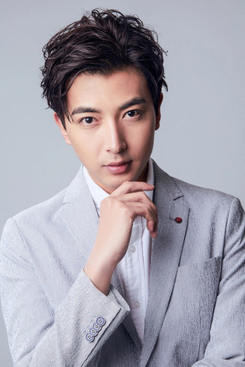 Zheng Mingyang's poster