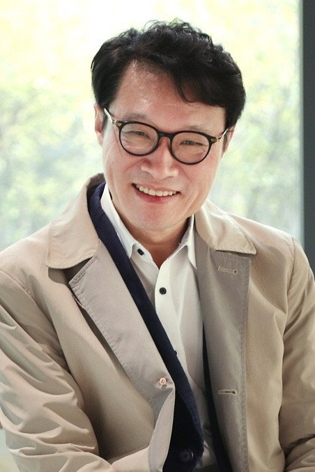 Lee Gyu-yeon's poster