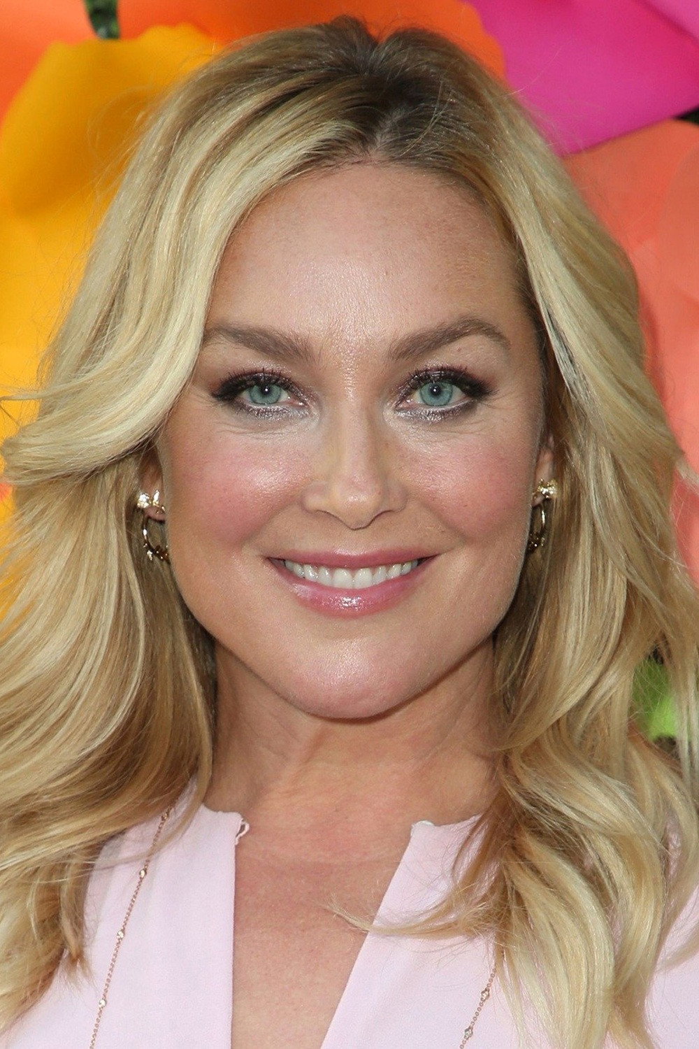 Elisabeth Röhm's poster