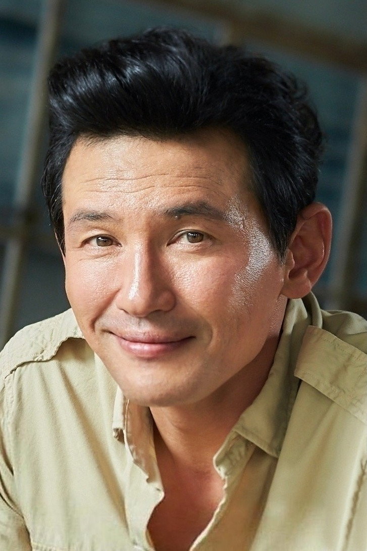 Hwang Jung-min's poster