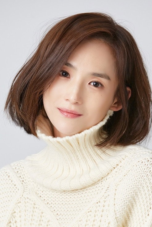 Lee Hee-jin's poster