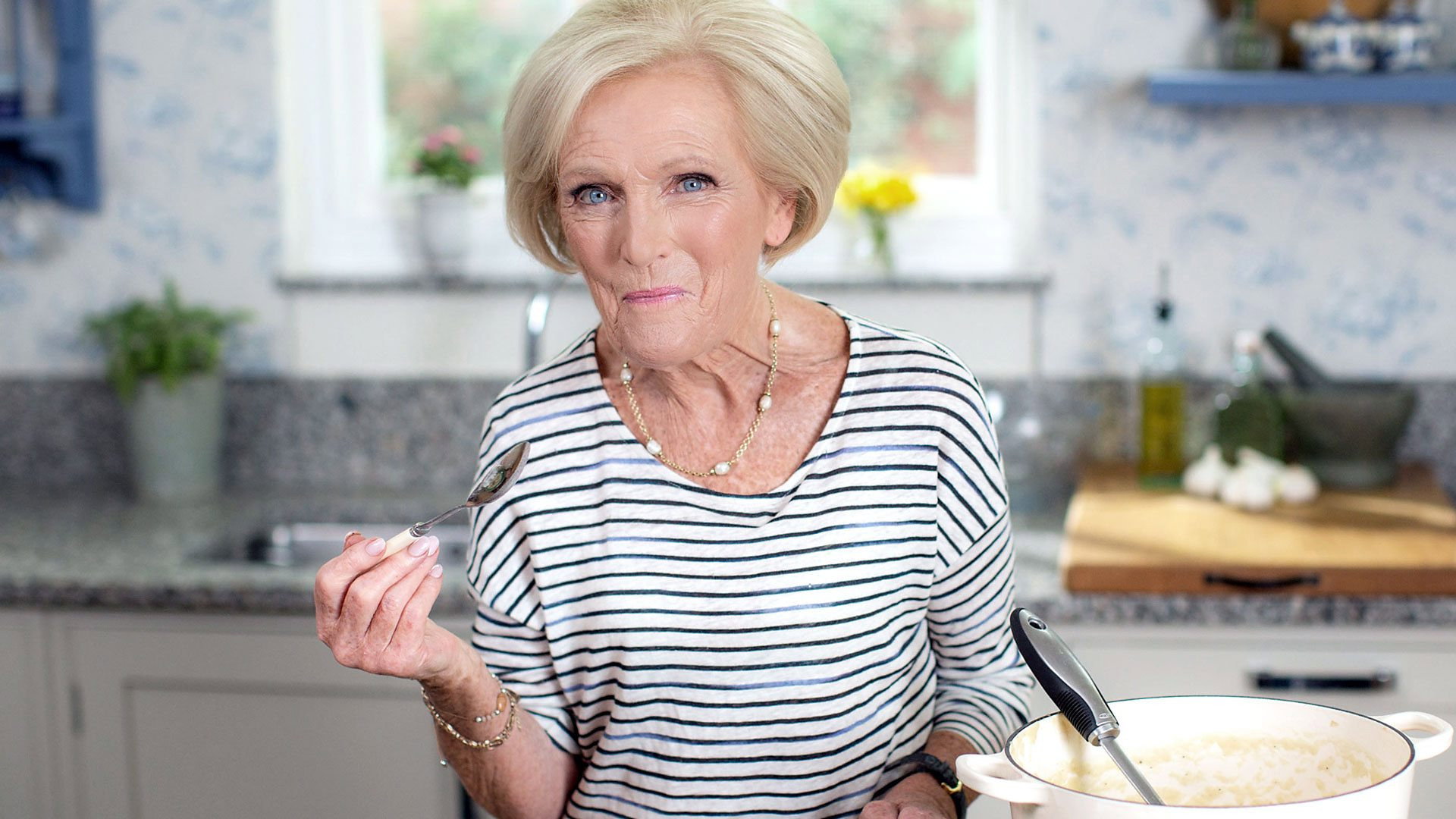 Mary Berry Everyday's poster