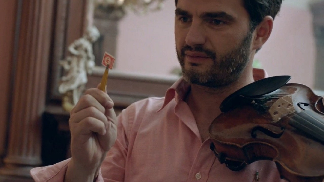 Violin's poster