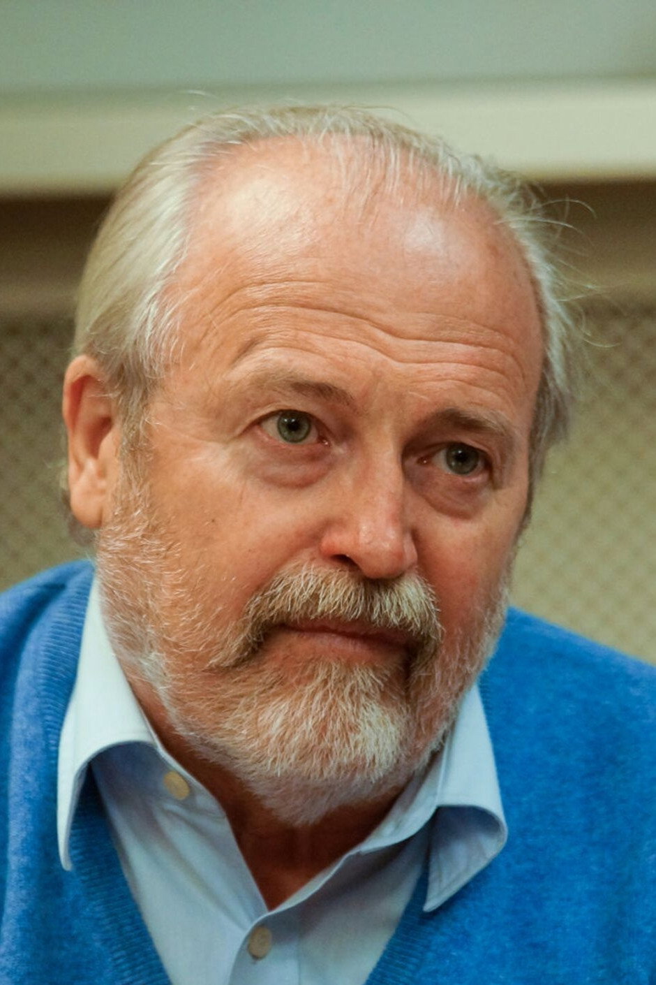 Vladimir Khotinenko's poster