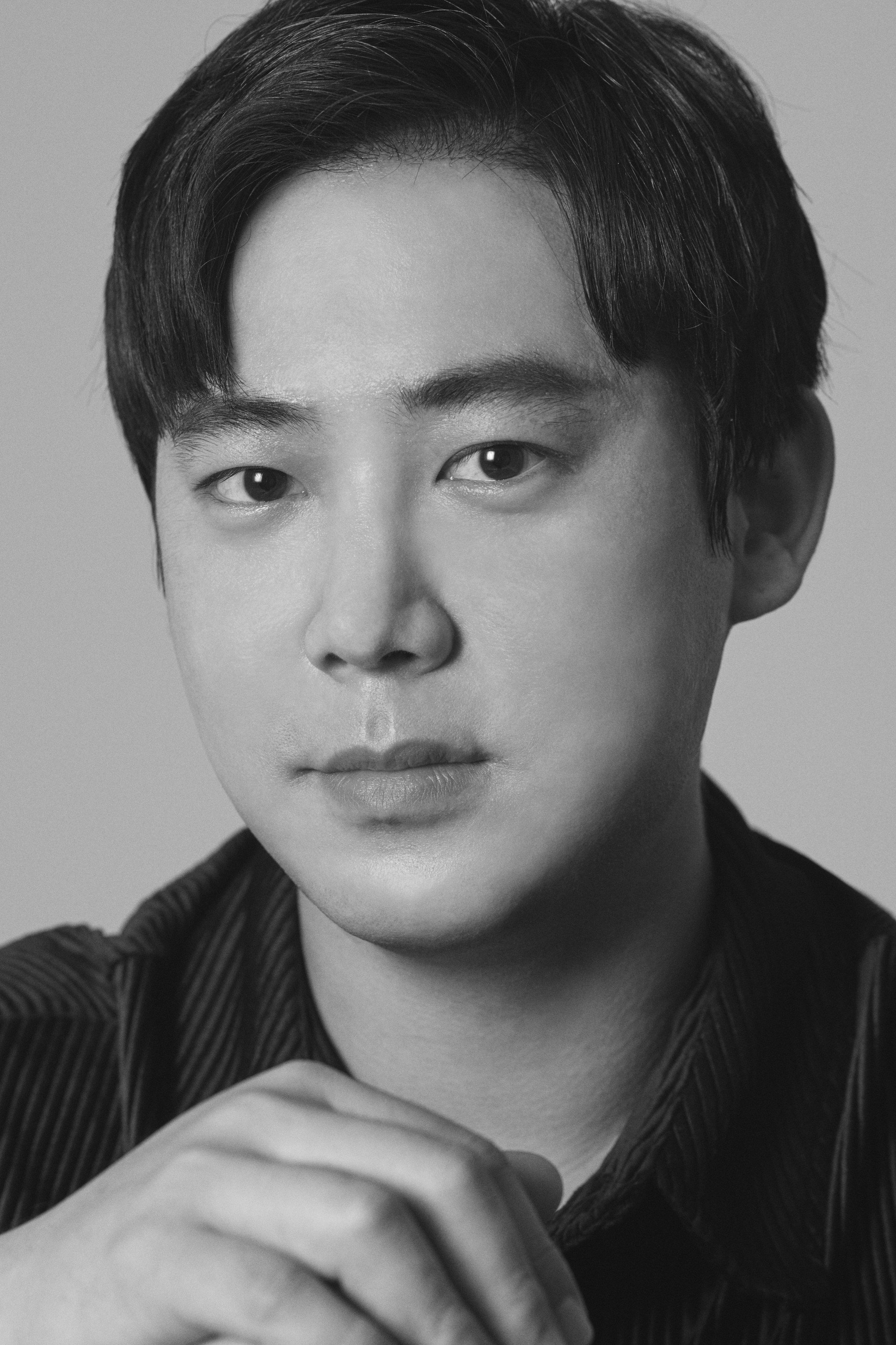 Kang Tae-u's poster