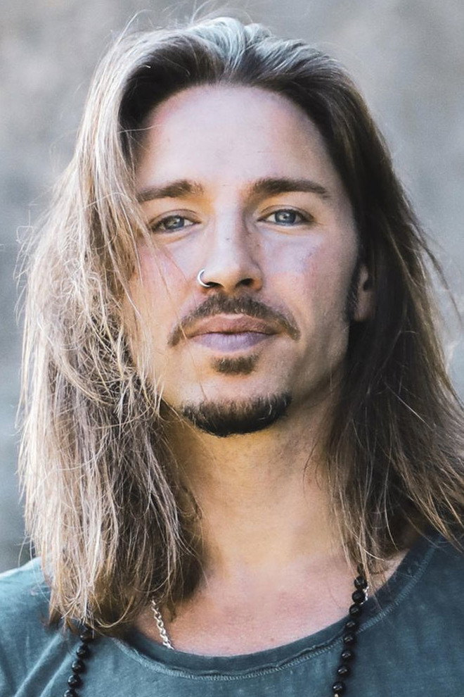 Gil Ofarim's poster