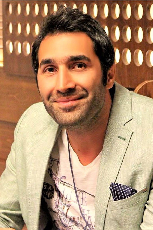 Hadi Kazemi's poster