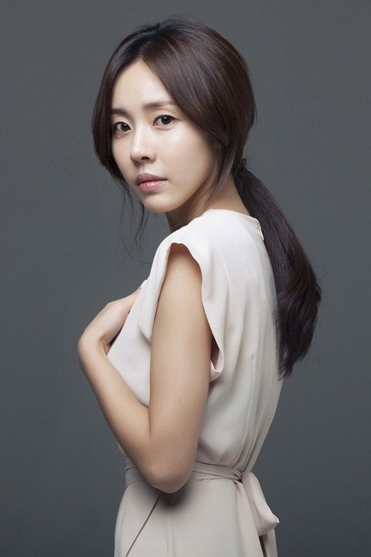 Lee Joo-eun's poster