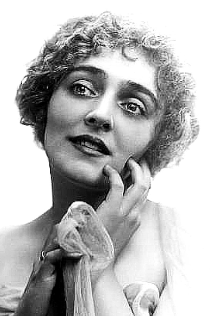 Elsie MacLeod's poster