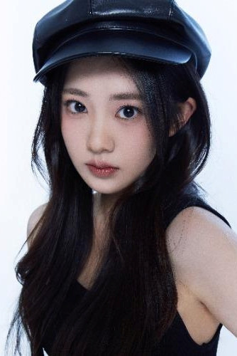 Pan Xinyi's poster