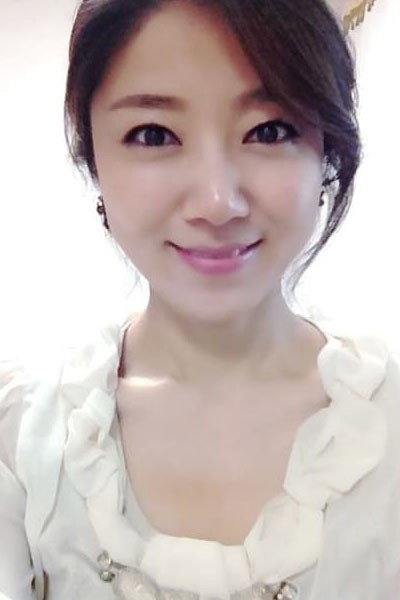 Sa Moon-young's poster