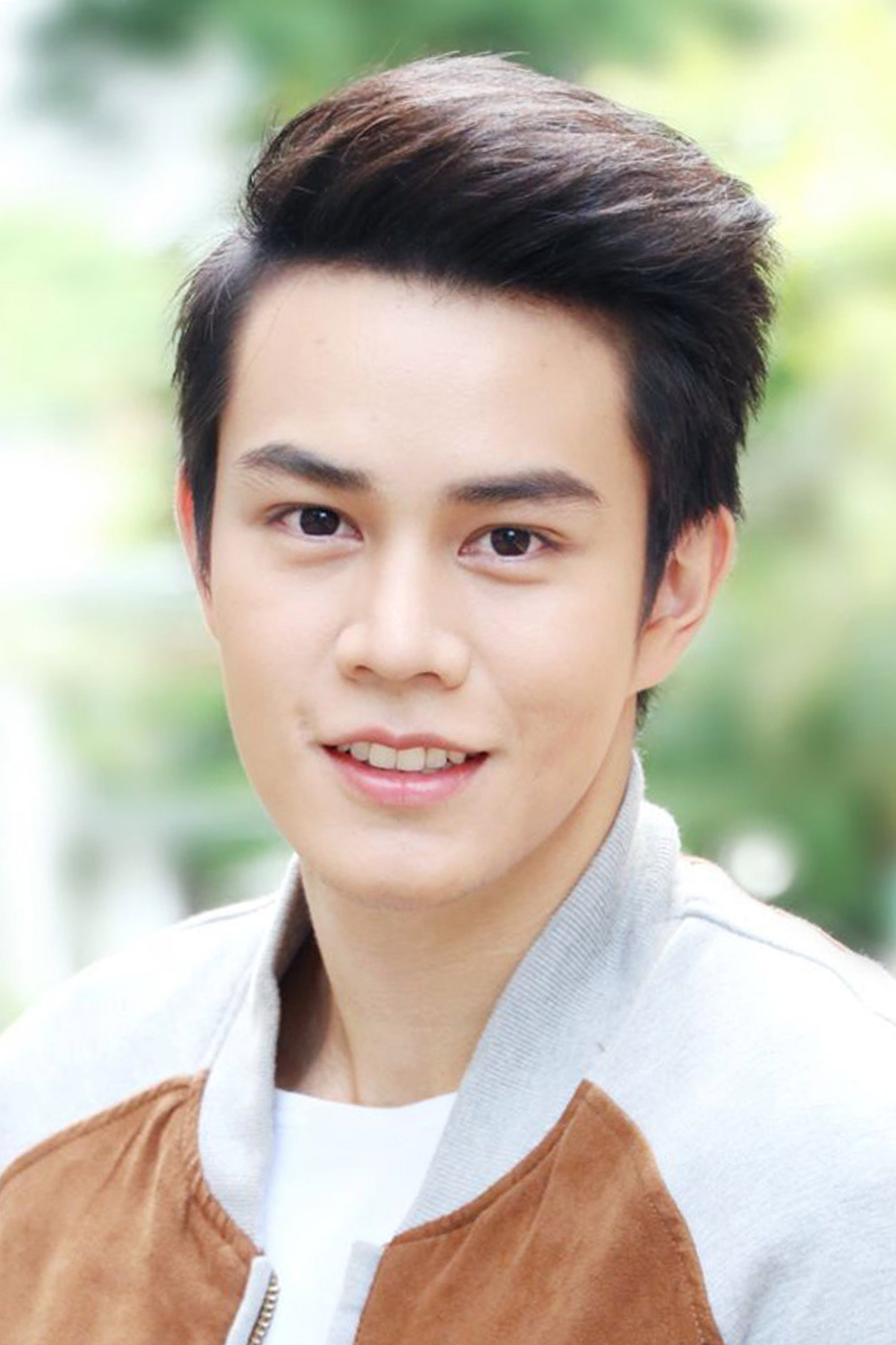 Takphet Lekawijit's poster