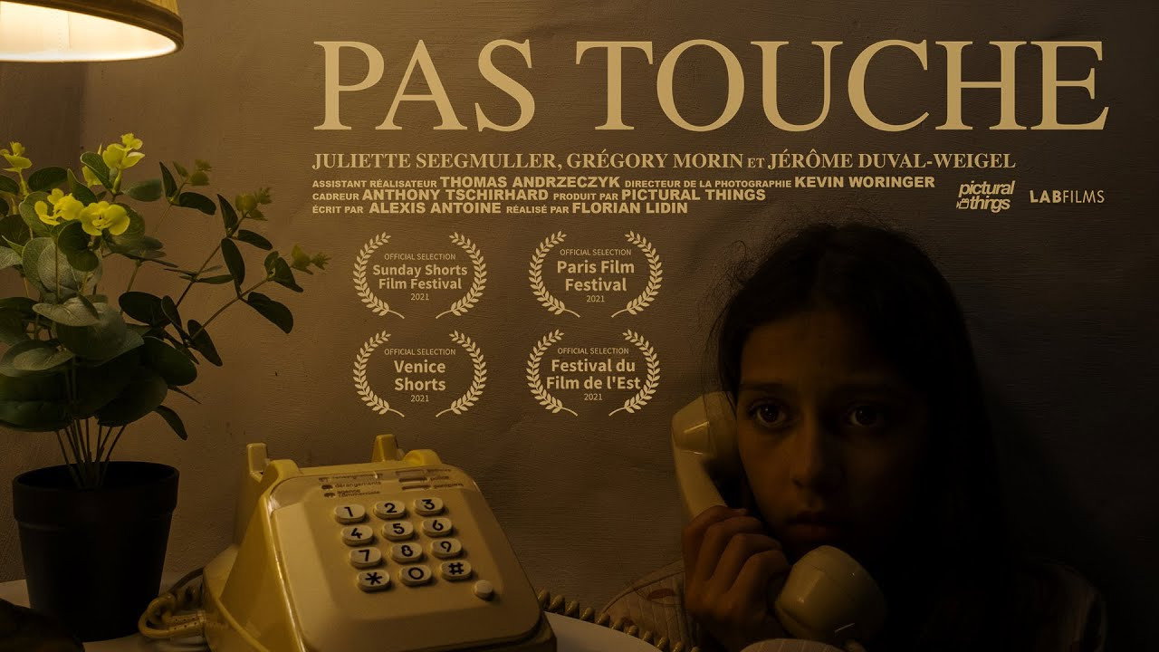 Pas touche!'s poster