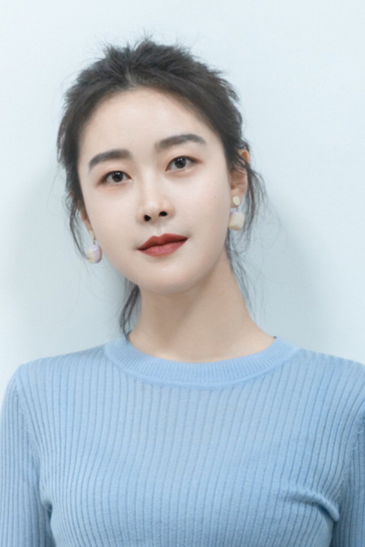 Yun Lan's poster
