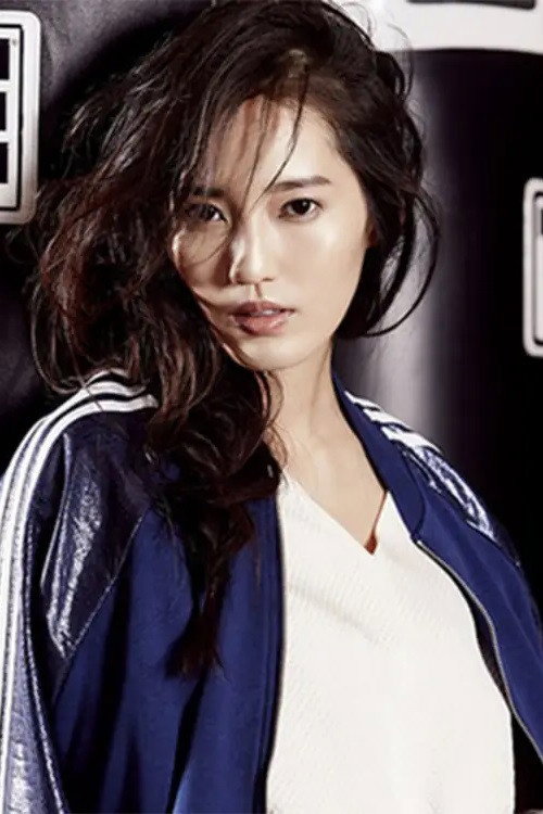 王棠云's poster