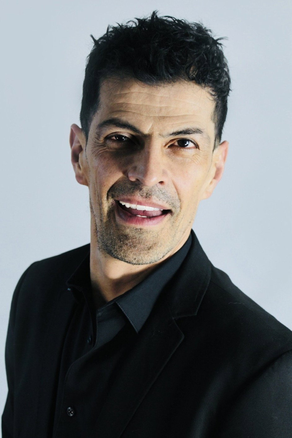 Víctor Rodríguez's poster