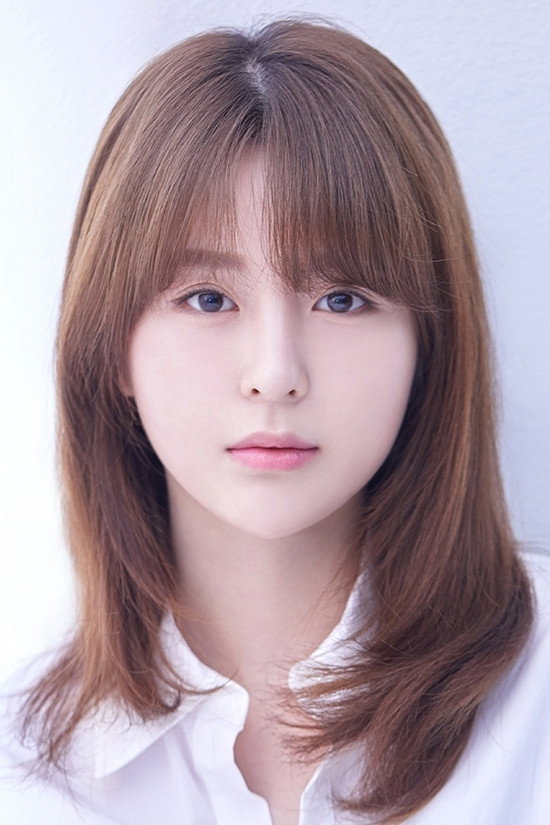Kim Nu-ri's poster