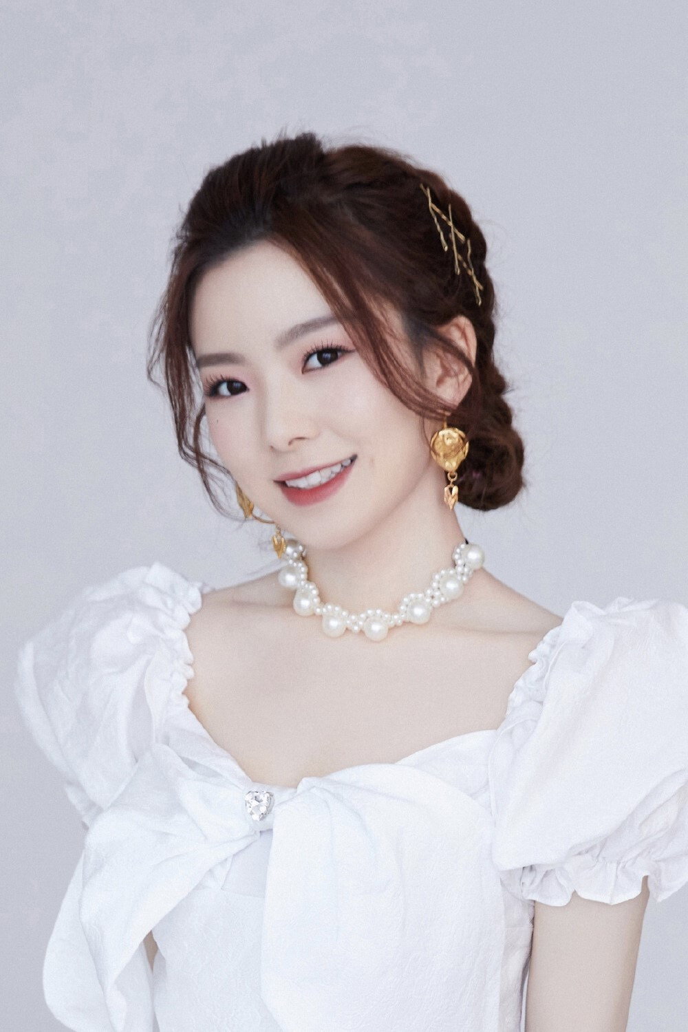Chen Zhuoxuan's poster