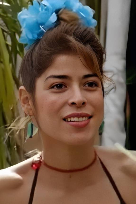 Lucía Gómez's poster