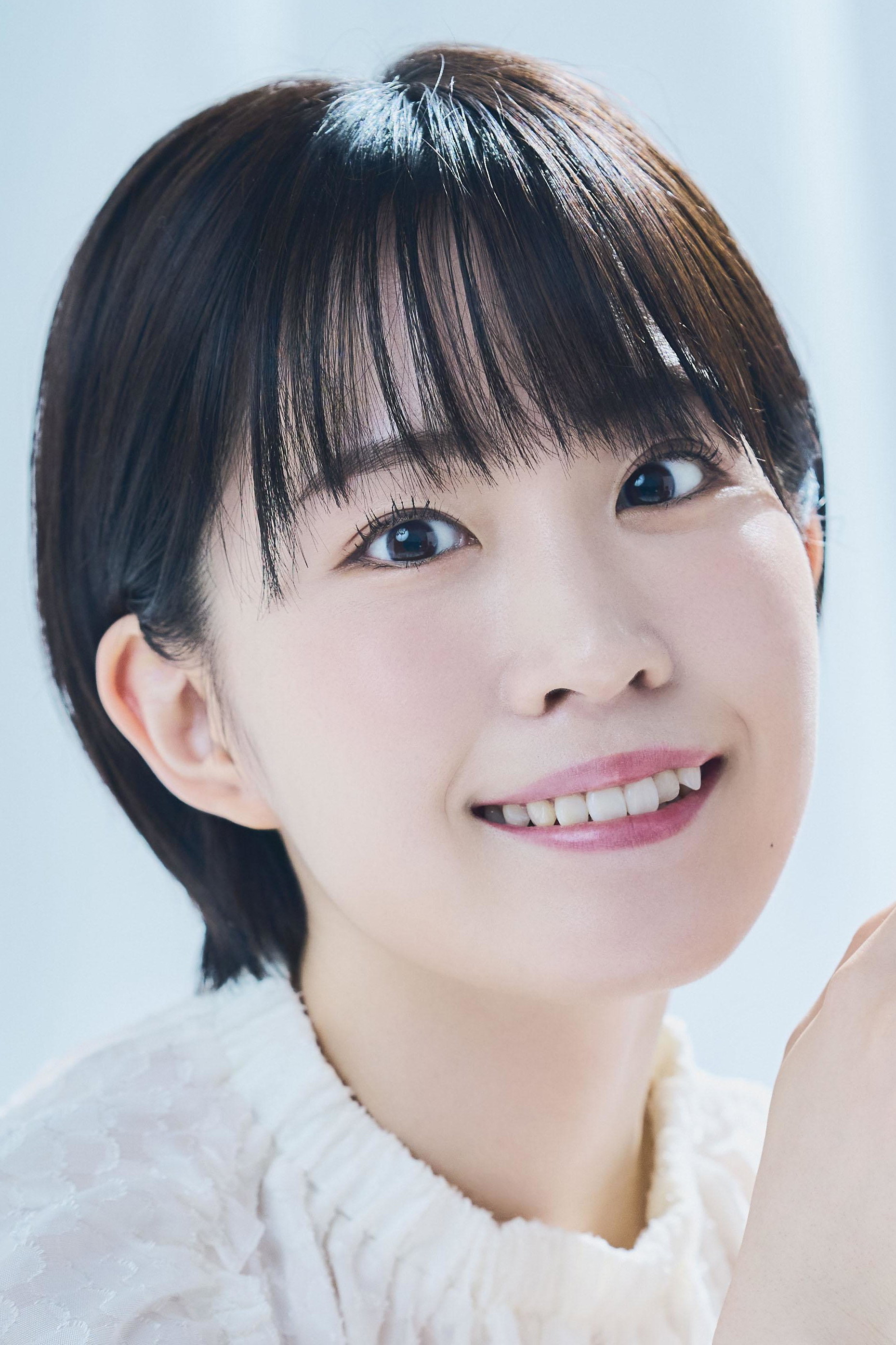 Minori Suzuki's poster