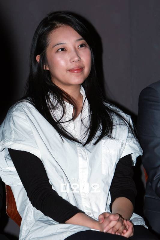 Jo Soo-jung's poster