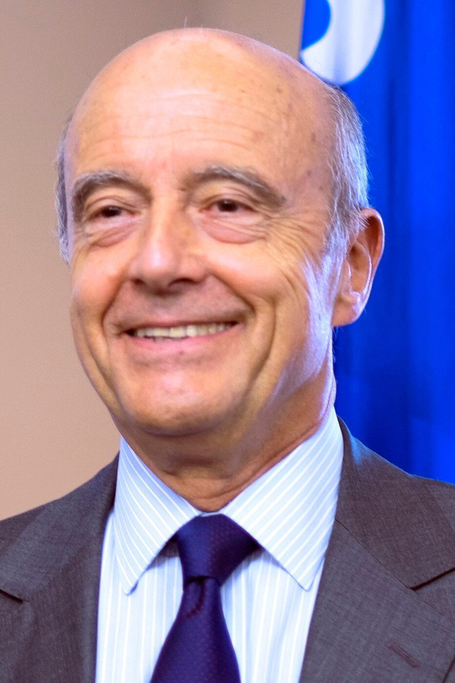 Alain Juppé's poster