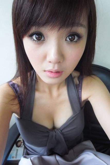 Lara Chen's poster